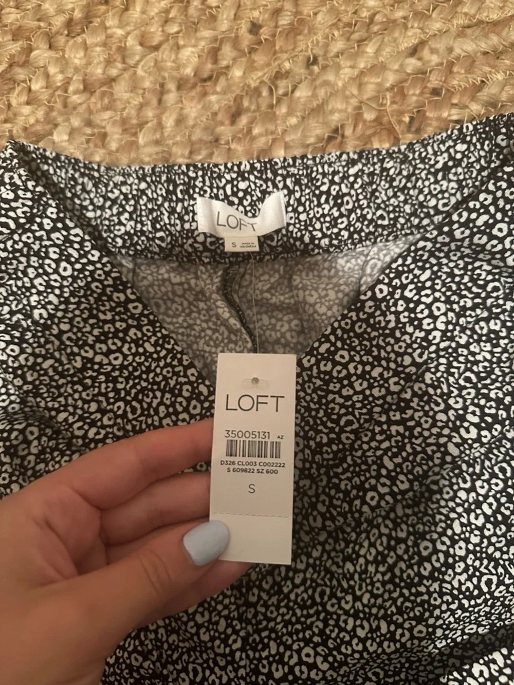 NWT LOFT PALAZZO PANTS - Picture 2 of 3